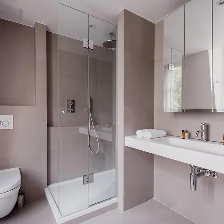 Veeve - A Symphony In Serenity Apartment